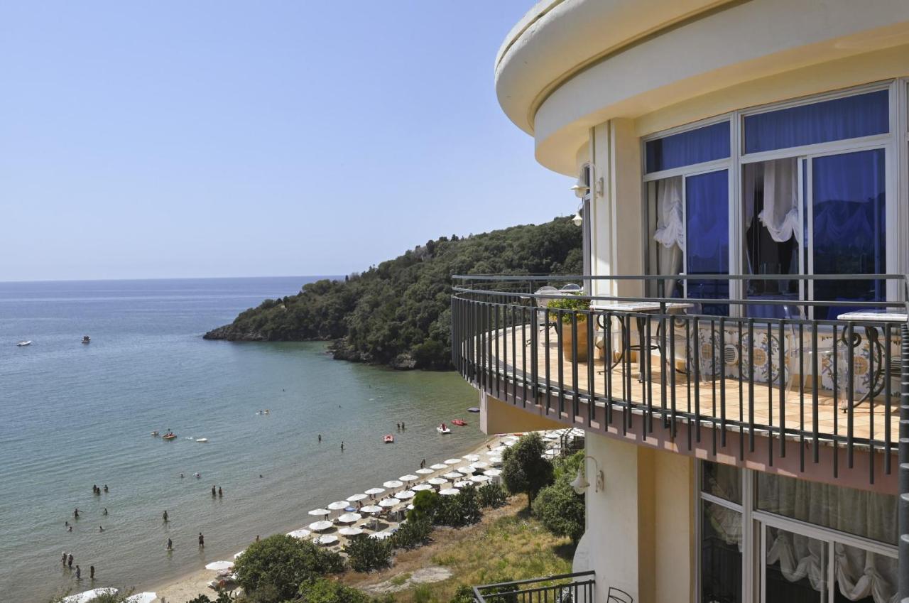Summit Hotel Gaeta Exterior foto